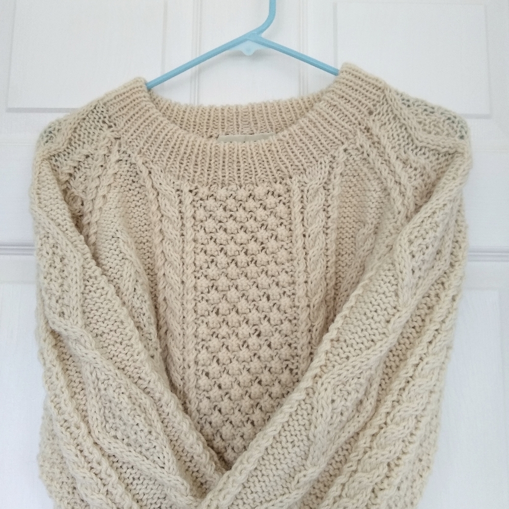Handknit cableknit aran sweater 100% pure new wool